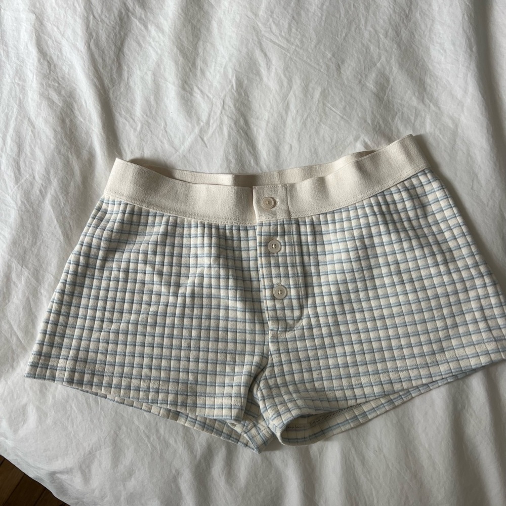 BNWT brandy Melville boxer shorts